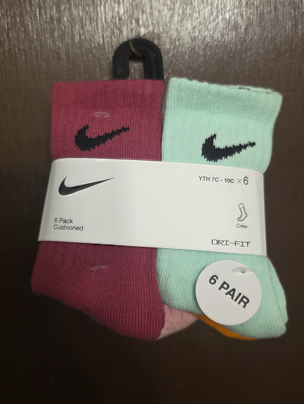 Nike Cushioned Crew Socks —with Black Swoosh